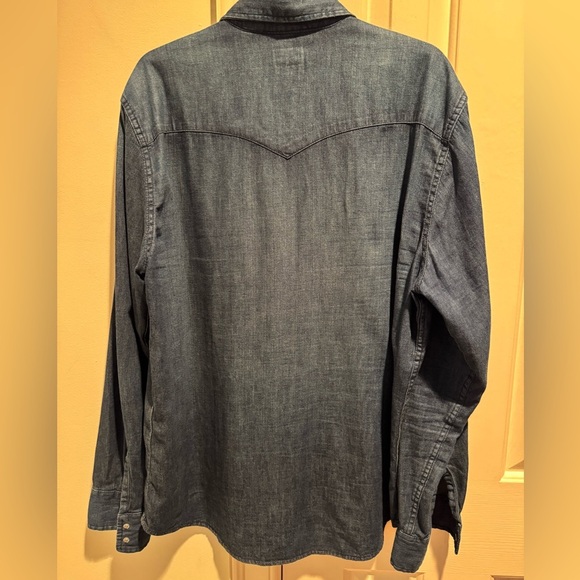Levi's Denim pearl snap shirt - Picture 4 of 4